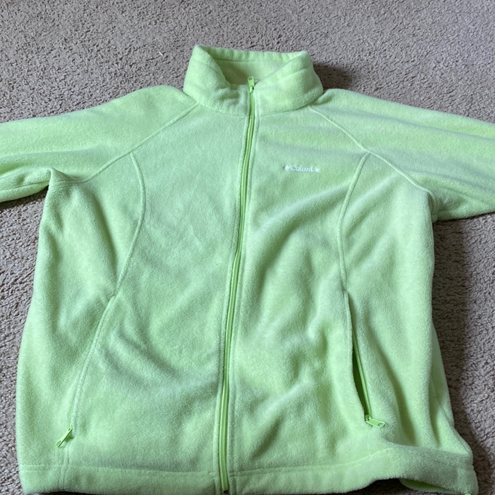 Sweater,size 1x, lime green